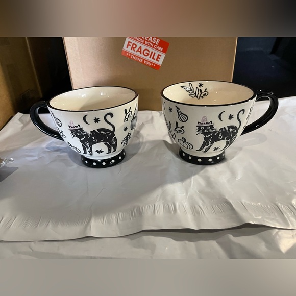 Potter’s Studio pedestal Halloween teacup/coffee mug set of 2 - Black cat  NEW! - Picture 8 of 8